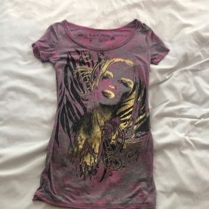 Purple/gold t-shirt